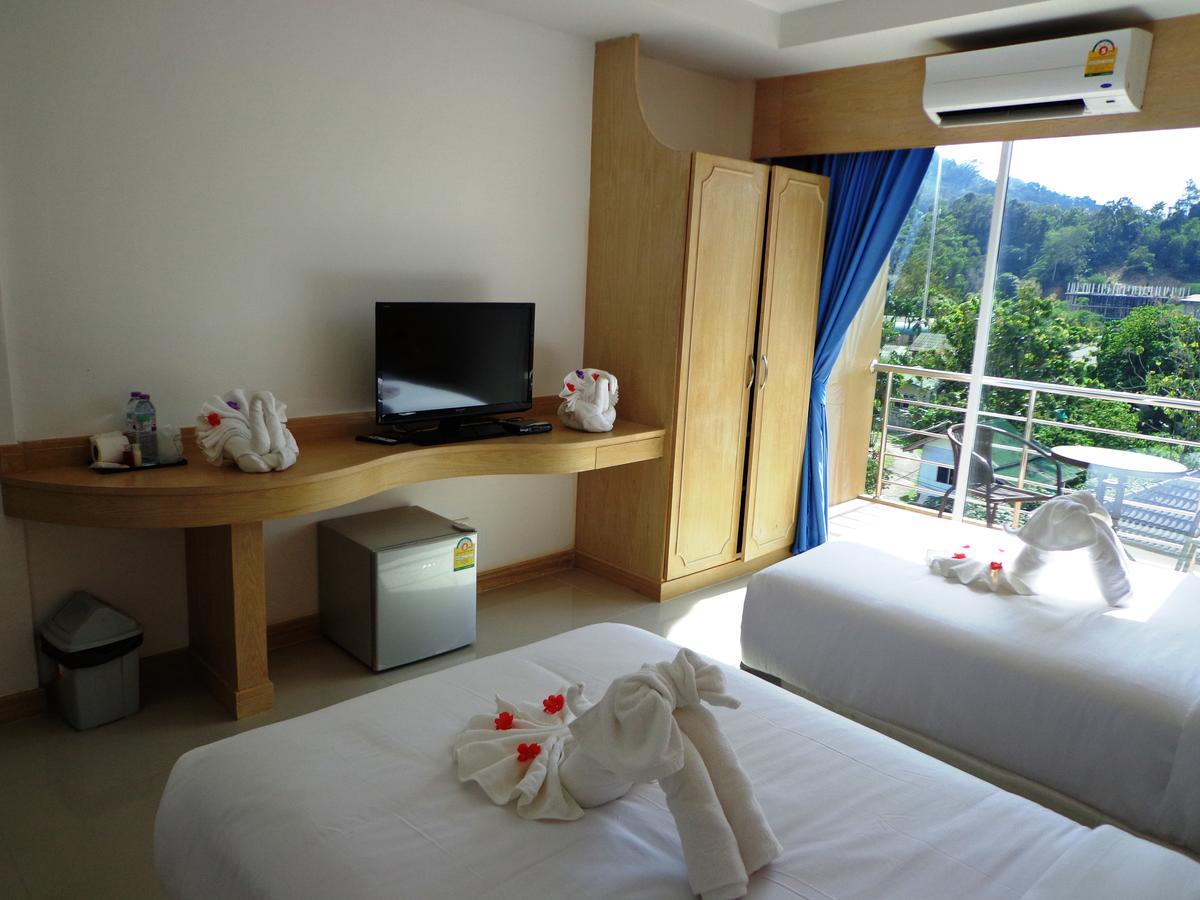 Red Sapphire Hotel Patong Экстерьер фото