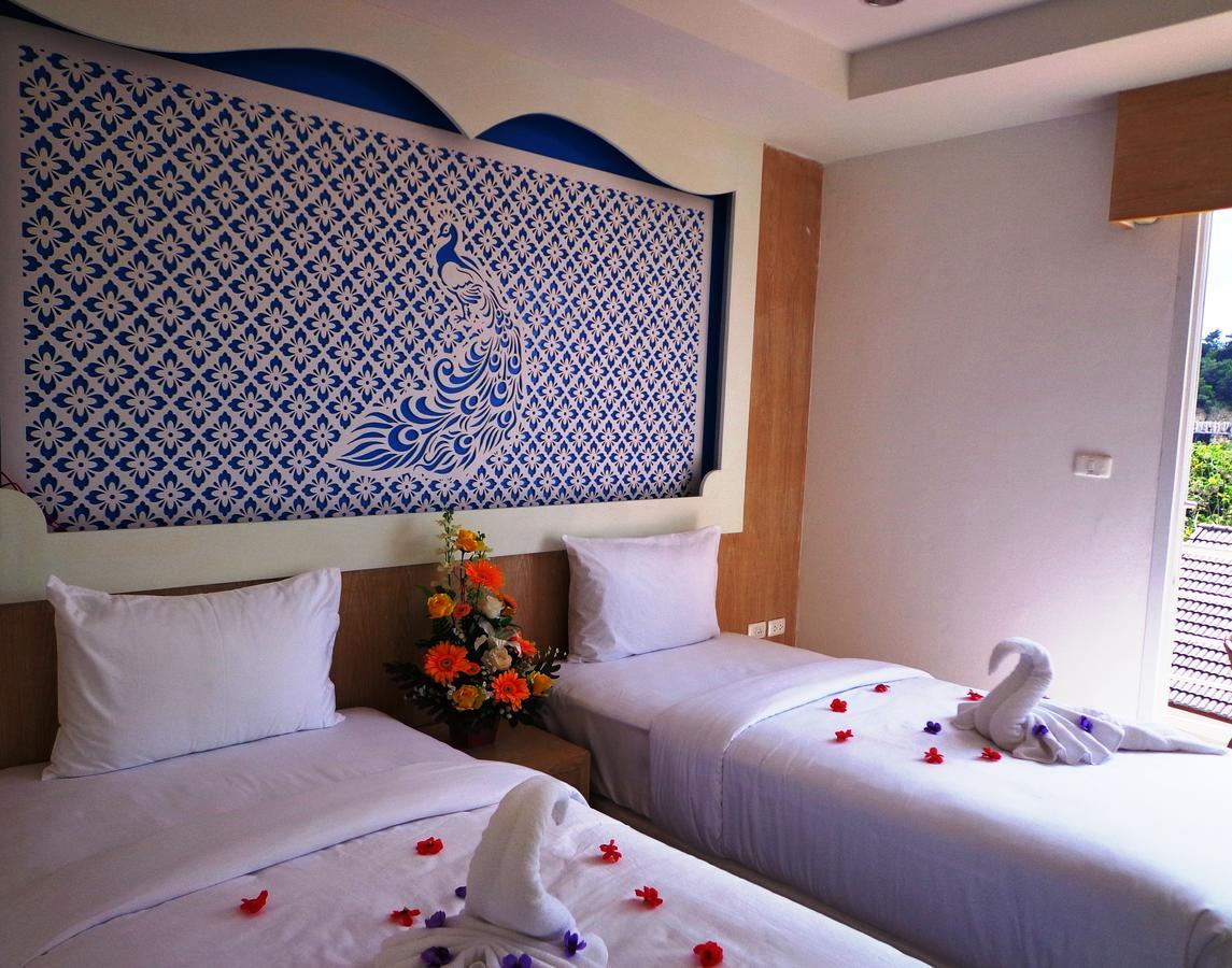 Red Sapphire Hotel Patong Экстерьер фото