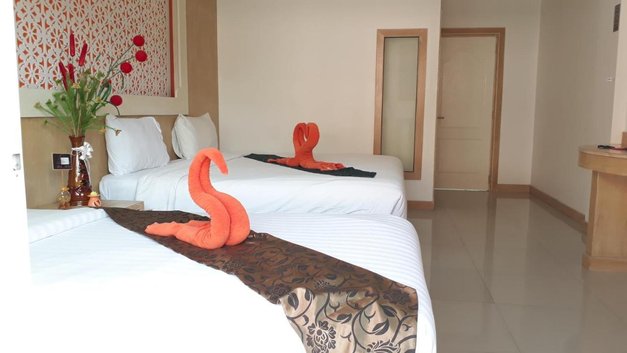 Red Sapphire Hotel Patong Экстерьер фото